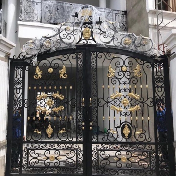 Mẫu cổng sắt uốn nghệ thuật